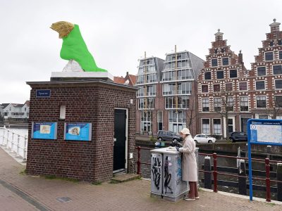 Groene voet van Mercurius aan het Spaarne